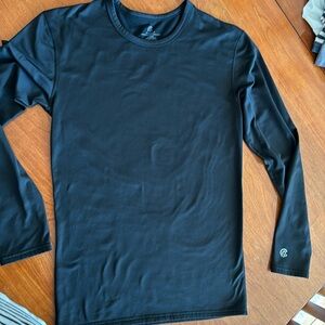 Fleece lined long sleeve shirt, tag has L but fits more like M or S, (baselayer)